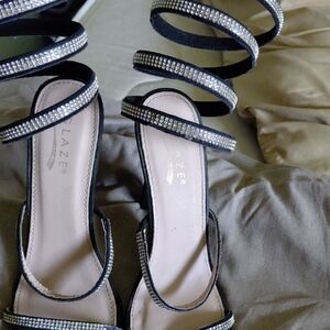 Glaze Black Heels with Curved Straps